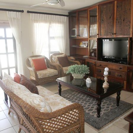 Whispering Whale Hotel Vịnh Vịnh Jacobs Bay Ngoại thất bức ảnh