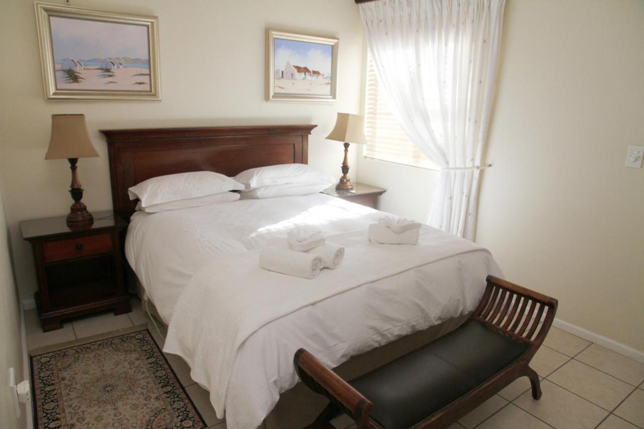 Whispering Whale Hotel Vịnh Vịnh Jacobs Bay Ngoại thất bức ảnh